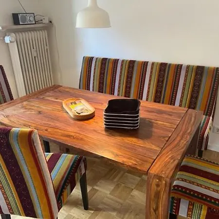아파트 Wendelsteinblick - Wohnen Auf Zeit - Homeoffice - Balkon Mit Bergblick- Buchbar Ab 28 Naechte