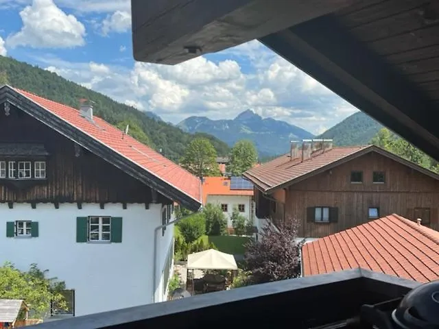 Wendelsteinblick - Wohnen Auf Zeit - Homeoffice - Balkon Mit Bergblick- Buchbar Ab 28 Naechte * シュリールゼー