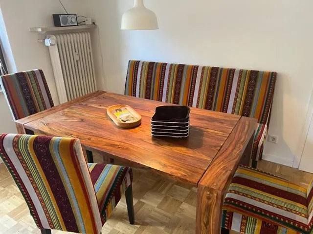 Daire Wendelsteinblick - Wohnen Auf Zeit - Homeoffice - Balkon Mit Bergblick- Buchbar Ab 28 Naechte